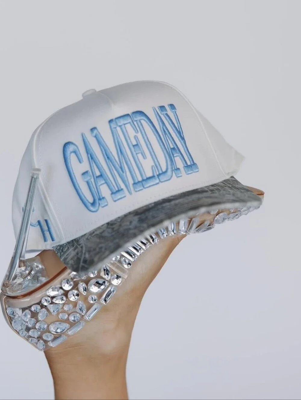 NWT || GAME DAY CHLOE HOLLADAY hat
